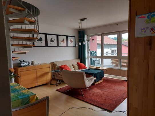 Schöne 3 Zimmer Maisonette Wohnung