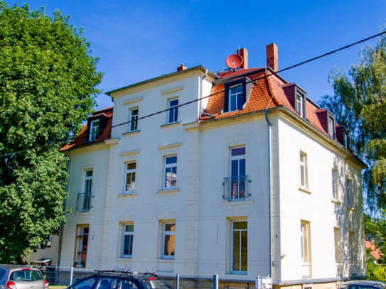 Schön geschnittene helle 2-Zimmer-Wohnung in Freital!
