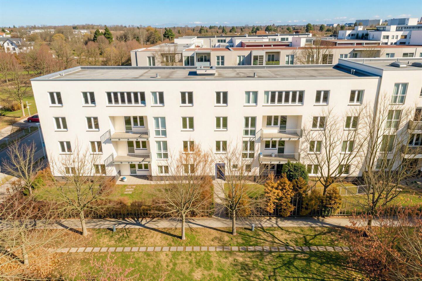 Viel Platz für die Familie: Kernsanierte 5-Zimmer-Wohnung mit Balkon in Rudow - Foto 1