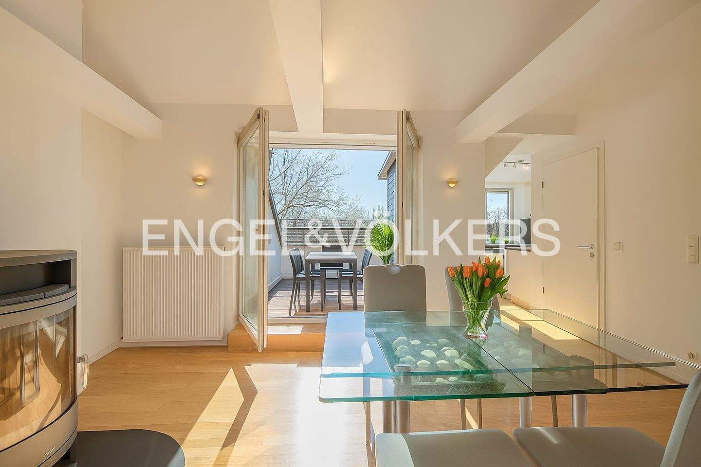 Stil trifft Geborgenheit - Endetage mit Charme und Charakter!