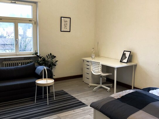 Renovierten und stilvollen Altbau 3 Zimmer Wohnung im Herzen Baden-Baden