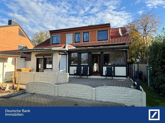 Ihr Neues Zuhause in ruhiger Idylle: Freistehendes EFH mit 170 m² und einladenden Grundstück !