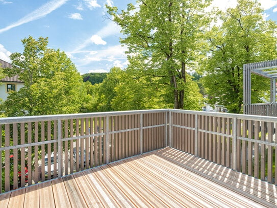 Herrliche 3-Zimmer-Dach-Maisonette mit sonnigem Süd-Balkon