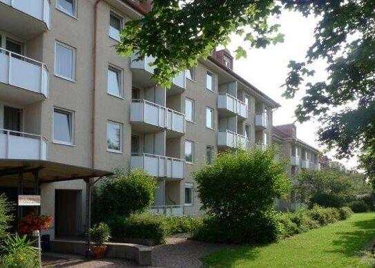 Möbliert: Single Apartment , Reinigung und Wäschewechsel