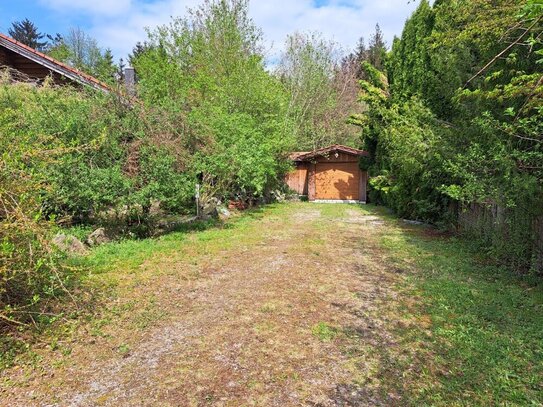 Blockhausfeeling in der Nähe von Wasserburg Anwesen auf Riesengrund mit Gewerbegrundstück, Baurecht