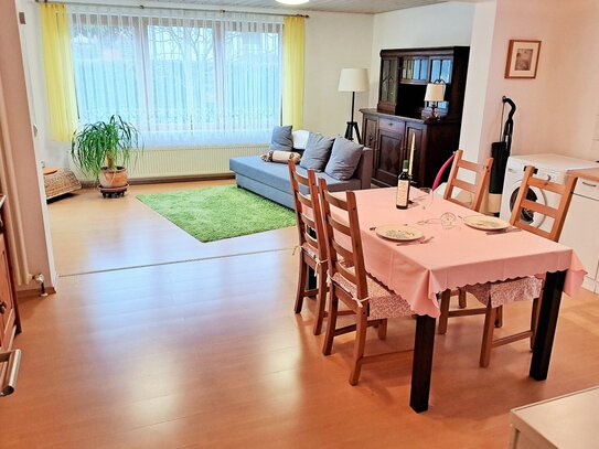 2-Zimmerwohnung mit TV, Wlan, Küche, Bad/Wc, Waschmaschine und Terrasse