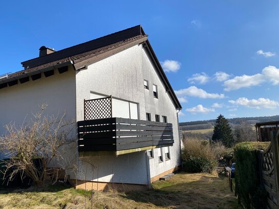 Gepflegte 2-Zimmer-Eigentumswohnung mit Balkon und Stellplatz nah am Waldrand von Silberborn