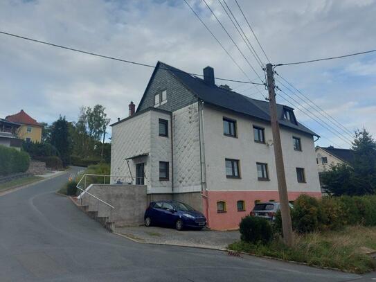 Saniertes Zweifamilienhaus mit Einliegerwohnung in Blankenstein