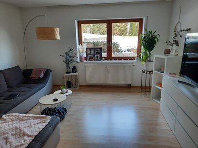 EXKLUSIV UND RUHIGE LAGE - 2 Zimmer Wohnung im GG - 9041