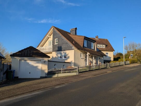 2 Einfamilienhäuser in gesuchter Lage von Korbach