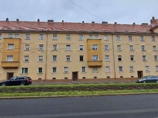 Großzügige 3-Zimmer-Wohnung im 3. Obergeschoss in 90443 Nürnberg