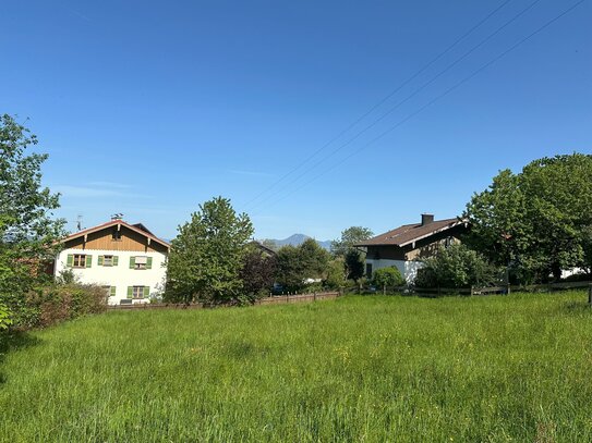 Baugrund für ein Einfamilienhaus oder ein Doppelhaus in Vachenlueg