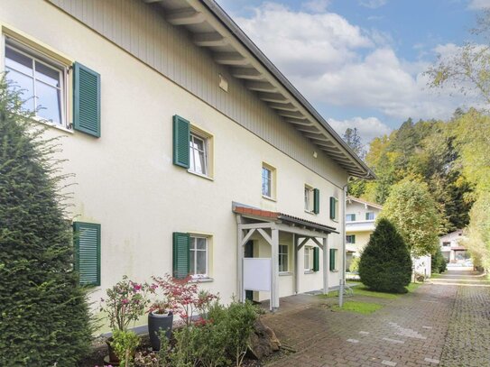 3-Zimmer-Wohnung in Bad Wiessee (Baujahr 2006) mit Südbalkon und Tiefgaragenstellplatz