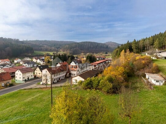 Charmante Maisonette mit historischem Flair und modernem Komfort - Sonnige Balkone & Top-Ausstattung