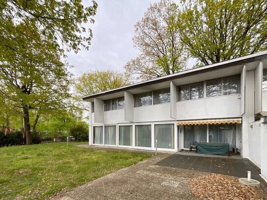 Mörfelden-Walldorf: Kein 08/15!! Architektur der Moderne in der Oberwaldsiedlung.