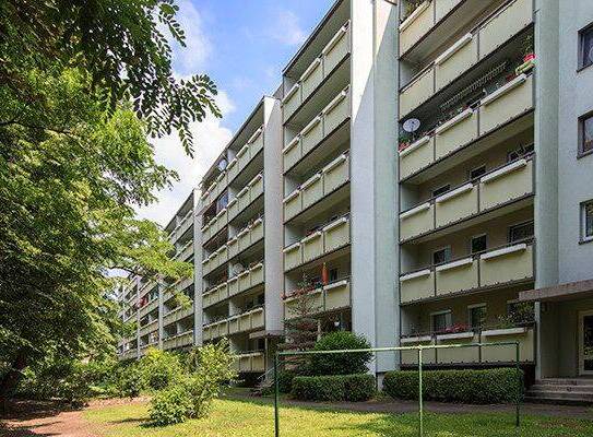 Interessante helle 3-Raum-Wohnung mit Balkon und Aufzug!