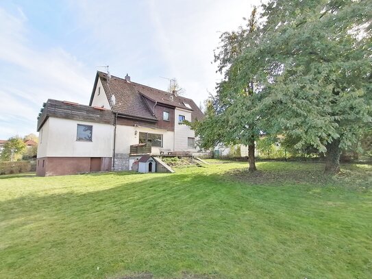 Sympathisches Stadthaus mit großzügigem Garten und Aussichtsbalkon in sehr guter, familienfreundlicher Lage!