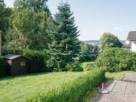 Gemütliche Ferienhaus-Hälfte im idyllischen Ferienpark – Ihr Rückzugsort inmitten der Natur?