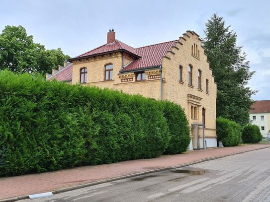 !Wohnen und Arbeiten verbinden! Großzügige repräsentative Villa mit Charme