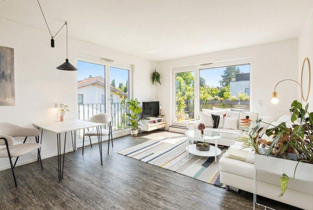 Wohnen im Grünen mit Stadtkomfort - Phantastische 4-Zimmer-Wohnung im "Park Living"