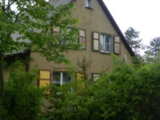 freistehendes Einfamilienhaus in Südlage mit herrlichem Fernblick