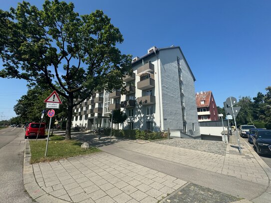 ***1-ZIMMER-APARTMENT MIT BALKON IN GIESING AM WETTERSTEINPLATZ***