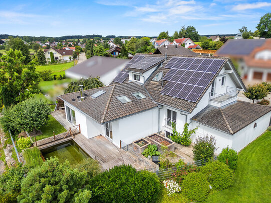 Modernes Raumwunder mit Naturpool! Ein-/Zweifamilienhaus mit sagenhafter Aussicht