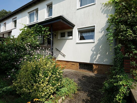 Gepflegtes Reihenhaus mit Terrasse und schönem Garten in ruhiger Lage