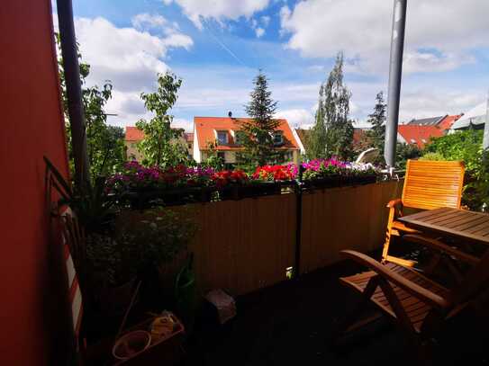 Schöne Altbauwohnung mit Balkon im Zentrum von Radebeul