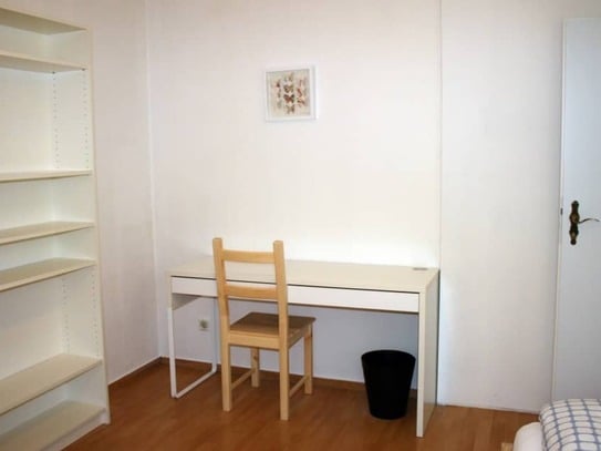 Private Room in Moabit, Berlin