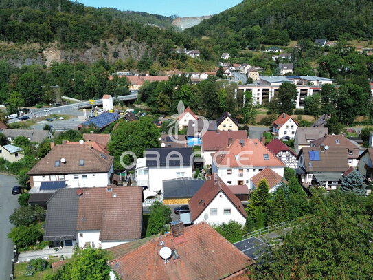 ***Ideal für Handwerker! Einfamilienhaus mit traumhaftem Blick in sehr ruhiger Wohnlage***