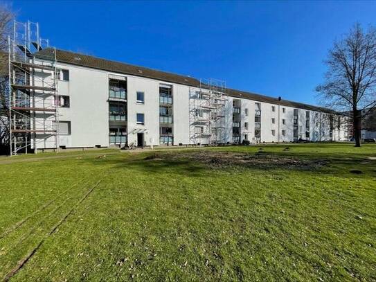 Geräumige 3,5-Zi.-Wohnung mit Balkon!