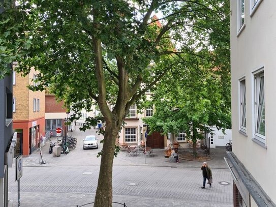 Ideal für Studenten WG Zwei Zimmer, Küche, Bad im Zentrum von Osnabrück.