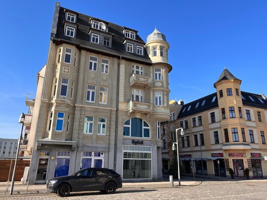 FORST: Mehrfamilienhaus direkt an der Stadtkirche - ca. 1.800 m² Wohnfläche per SOFORT zu VERKAUFEN