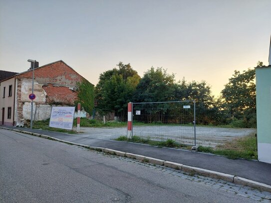 +++ SELTENES Filet-Grundstück - BMW-Stadt Dingolfing - STADTKERN mit Isartal-Blick+++