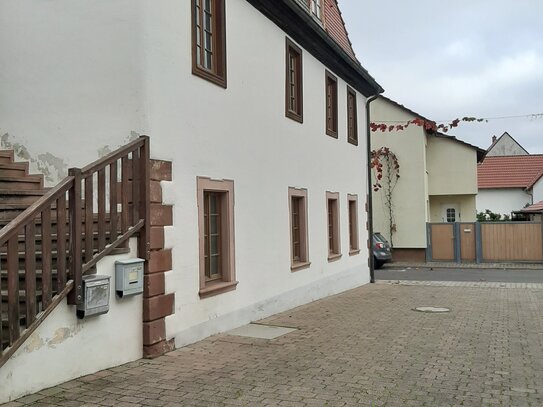 3 Zimmer-Wohnung in Grünstadt-Sausenheim ca. 100qm zu vermieten mit Küche