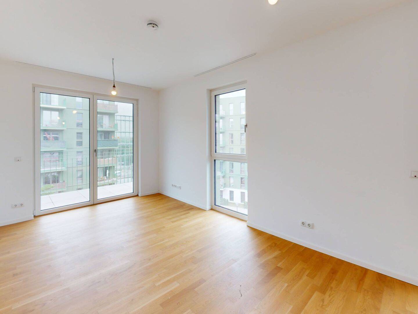 Exklusive 3,5-Zimmer-Wohnung mit 3 BALKONEN, 2 BÄDERN und EBK im Neubauquartier 'Ferdinand's Garden' - Foto 1