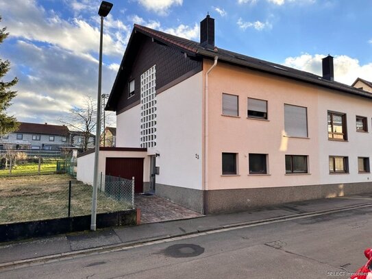 Doppelhaushälfte in ruhiger Wohnlage mit Garten u. Garage