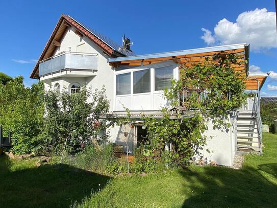 Einfamilienhaus mit Einliegerwohnung und großer Terrasse in Liptingen