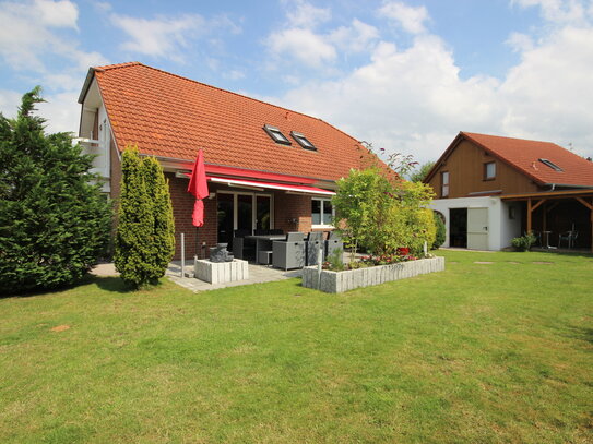 Modernes Zwei-Familien-Haus in Ilten - Ihr modernes Zuhause vor den Toren Hannovers