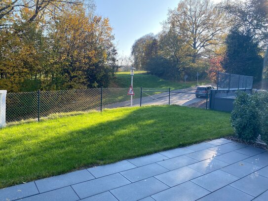 Sonnige Neubau - Wohnung in ruhiger Lage von Nürtingen zu verkaufen