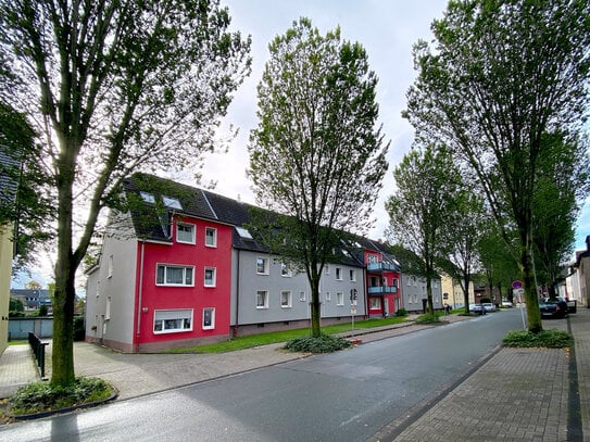 2,5 Zimmer Erdgeschosswohnung mit großem Balkon