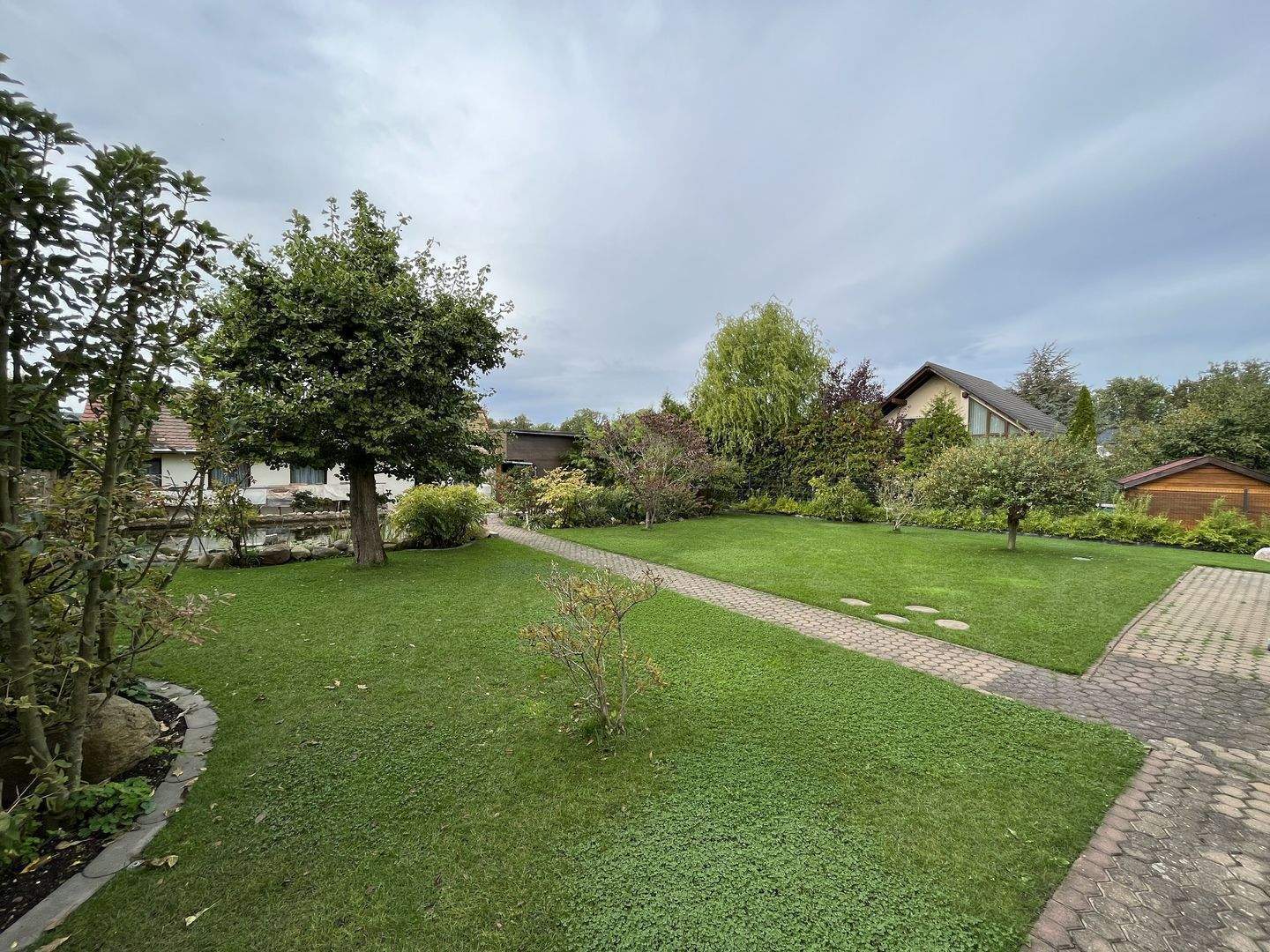 Tolles Mehrgenerationshaus mit Sauna und Weinkeller