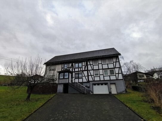 Großes Wohnhaus in herrlich-ruhiger Lage von Bad Berleburg-Elsoff