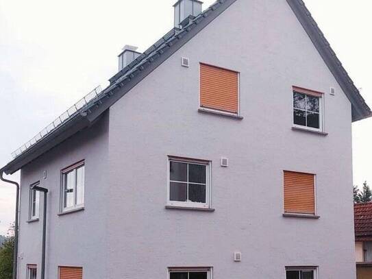 Wohnen nach Wunsch: 3-Parteien | EFH mit ELW | Großes Einfamilienhaus