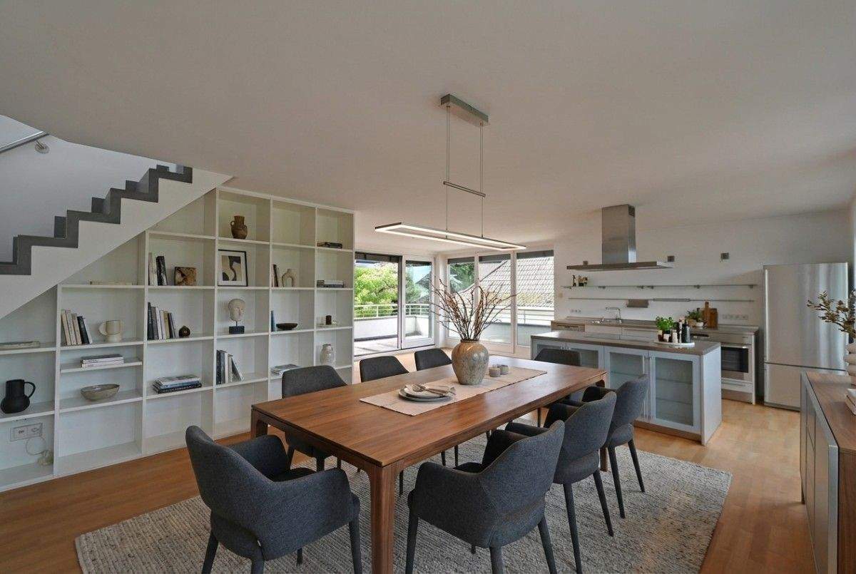 Super-stylisch! Komfortable, ganz helle Penthouse-Wohnung in Bredeneyer Toplage