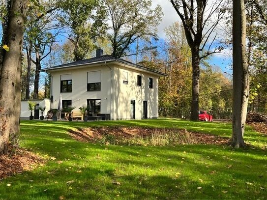 zur Miete: neuwertige Landhausvilla in Waldsteinberg // Brandis // Umgebung Leipzig