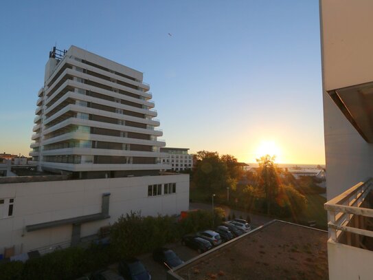 Sonnenaufgang zum Aufwachen und Frühstücken! Moderne 1,5 Zimmer Whg. mit Ostseeblick im Kaiserhof