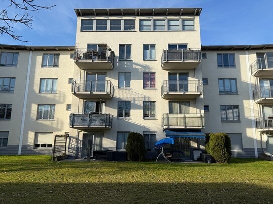 Grünes Wohnen am Rande Berlins ***großer Balkon***EBK***TG-Stellplatz***