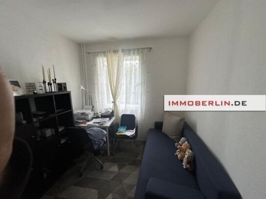 IMMOBERLIN.DE - Behagliche Lage! Schöne Wohnung mit ruhigem Südbalkon